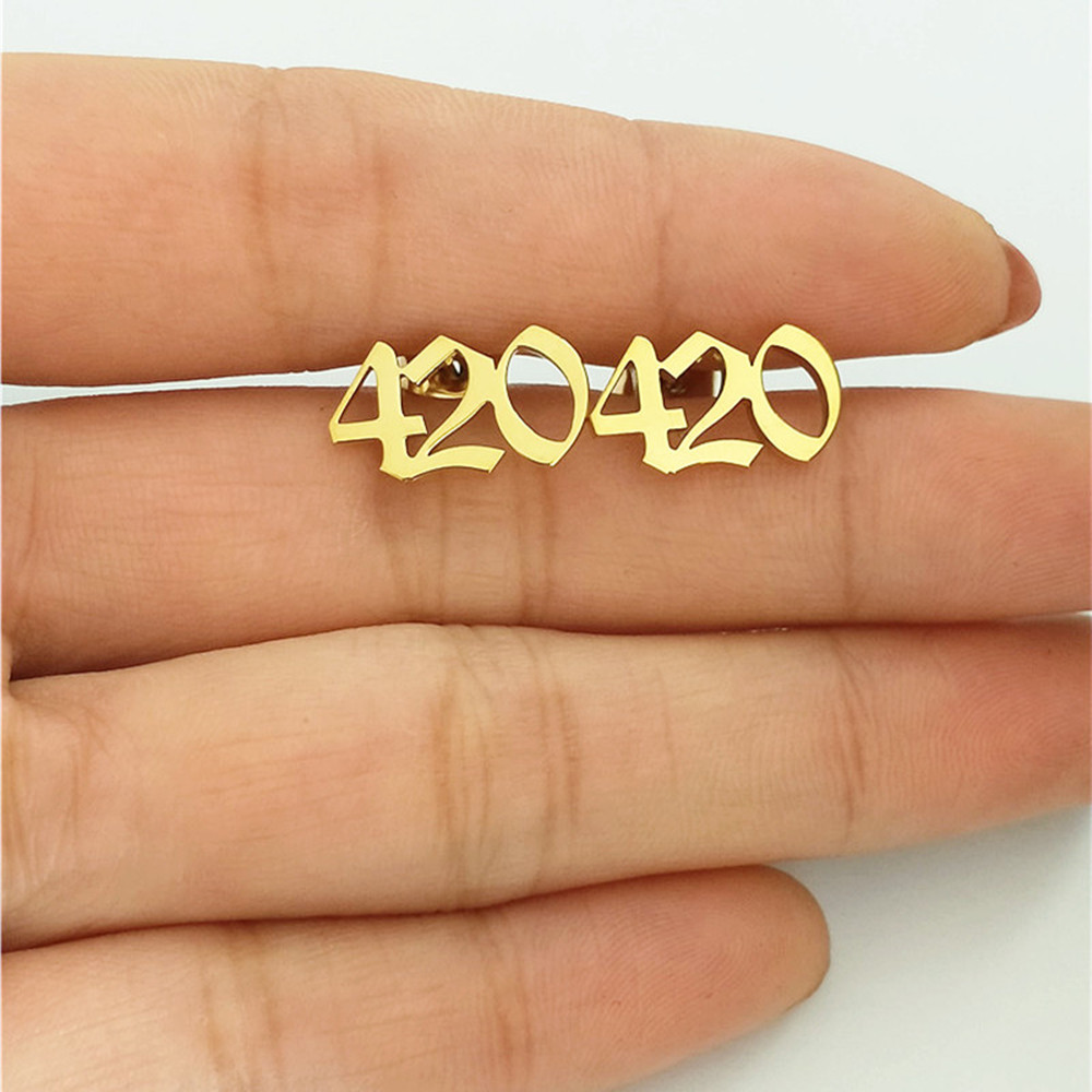 Women Accessories Name In English - カスタム古英語番号スタッドピアスステンレス鋼パーソナライズされたカスタマイズイヤリングアクセサリー女性男性のための