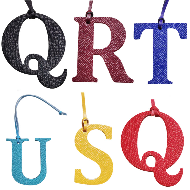 Women Accessories Name In English - 英字 Q R S T U