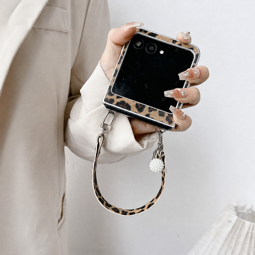 ヒョウ柄折りたたみフリップ電話ケース Motorola Ra - Women'S Accessories For Suit のレビューと価格
