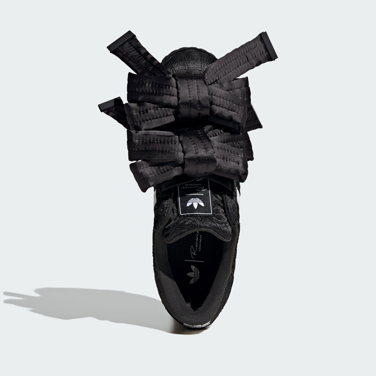 アディダス オリジナルス レディース ボウ ロートップ カジ - Adidas Shoes Samba のレビューと価格